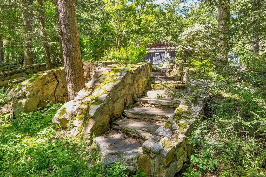 171 Avery Road Garrison NY 10524
