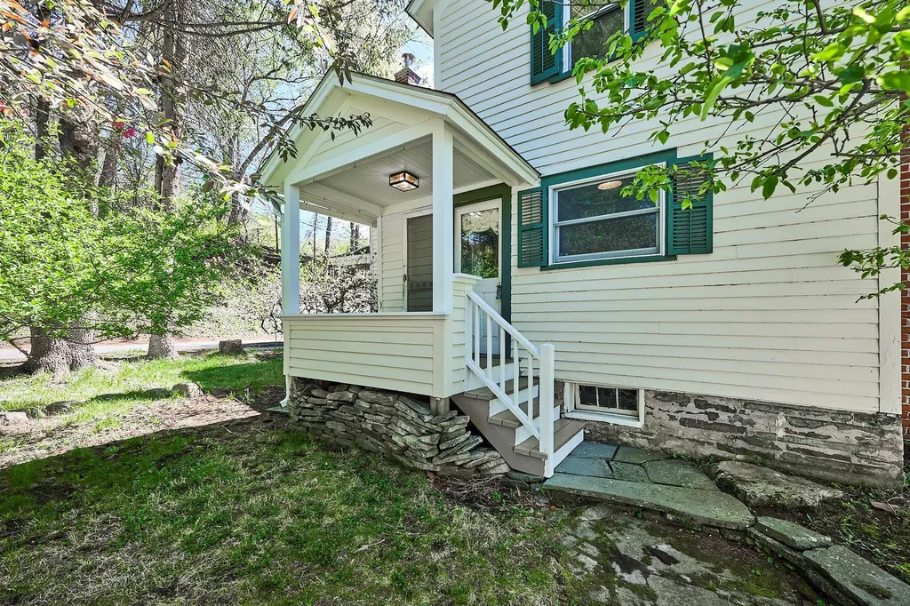 23 River Road Callicoon NY 12723