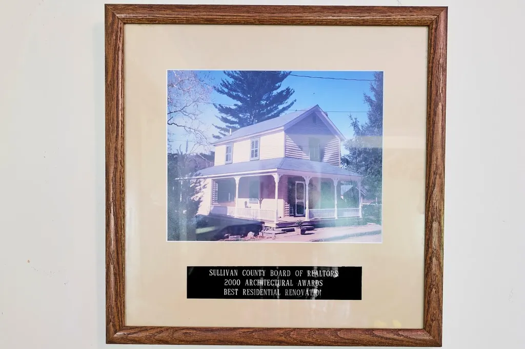 23 River Road Callicoon NY 12723