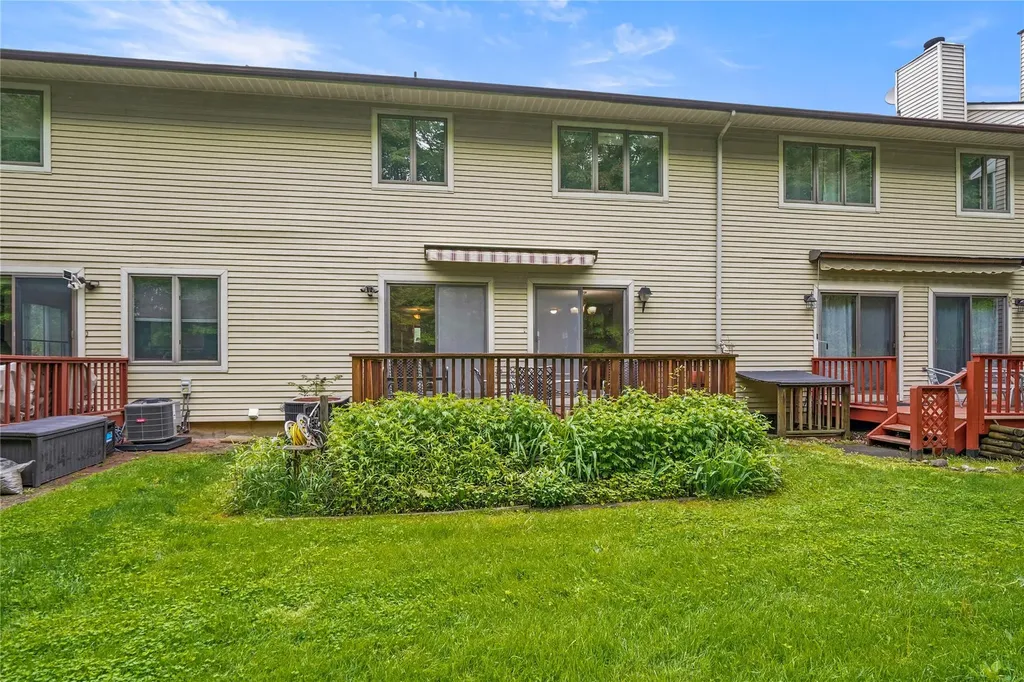 33 Krystal Drive Somers NY 10589