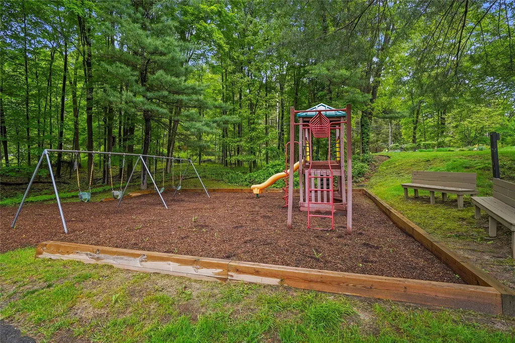 33 Krystal Drive Somers NY 10589