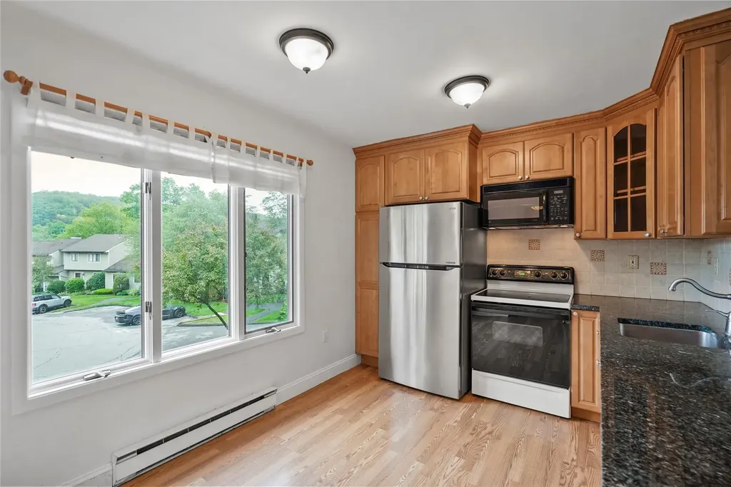 33 Krystal Drive Somers NY 10589