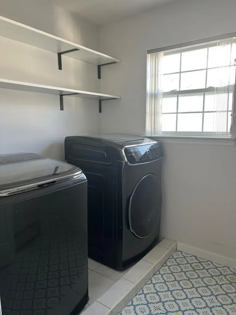 278 Crombie Street Huntington Station NY 11746