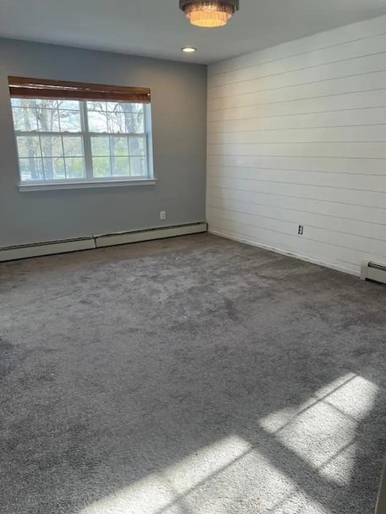 278 Crombie Street Huntington Station NY 11746