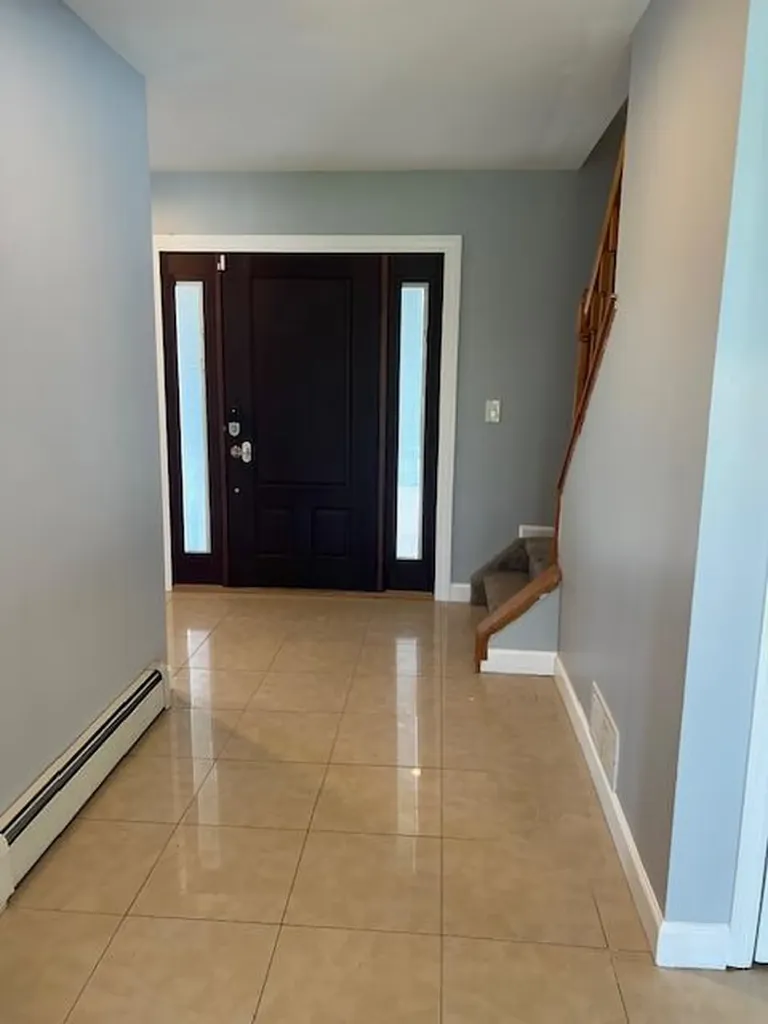 278 Crombie Street Huntington Station NY 11746