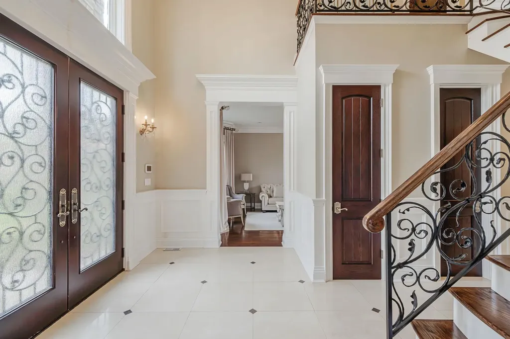 184 Hickory Lane Smithtown NY 11787