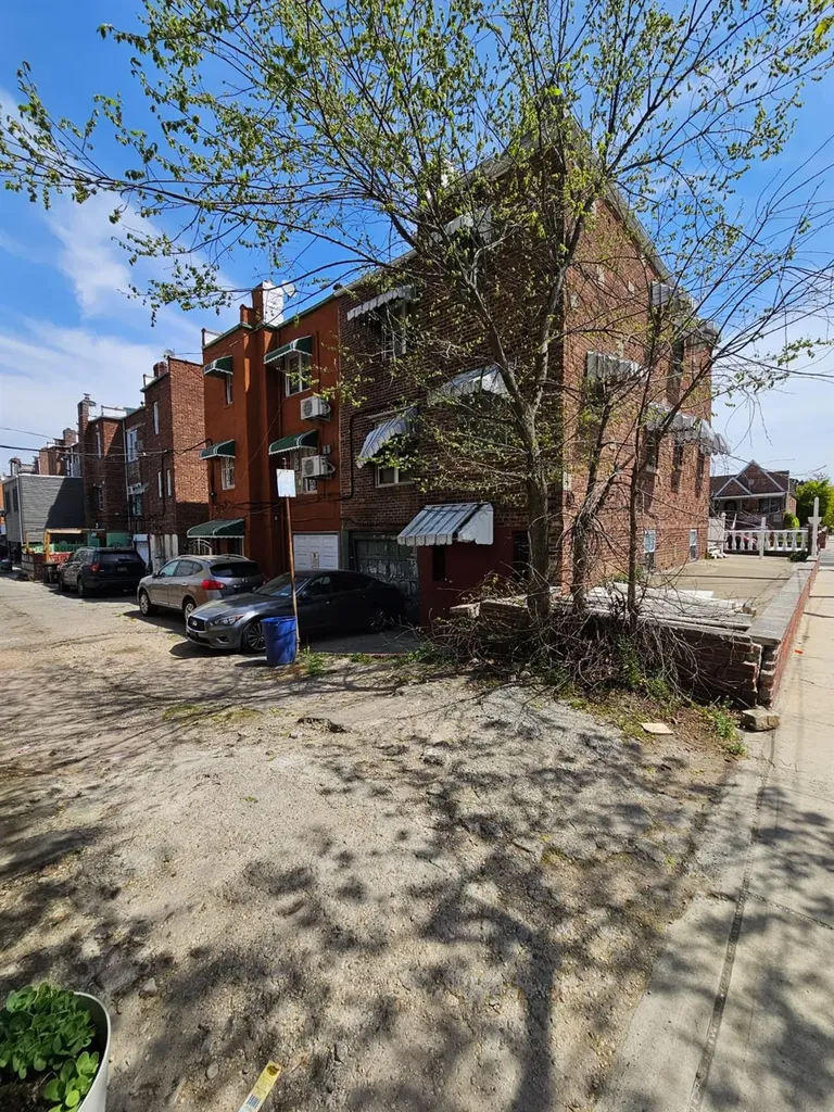 750 Troy Avenue Brooklyn NY 11203