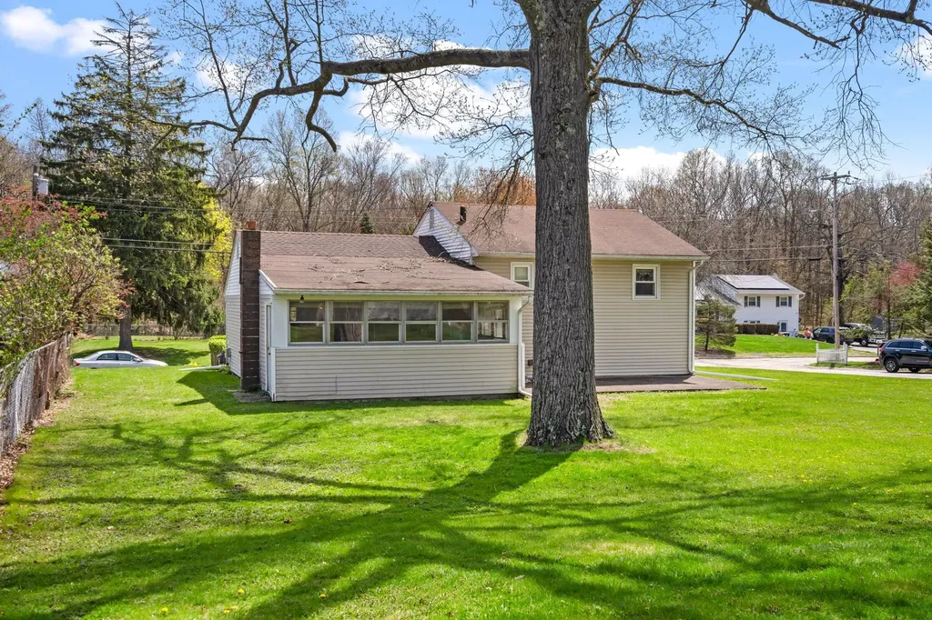 38 Windwood Drive Newburgh NY 12550