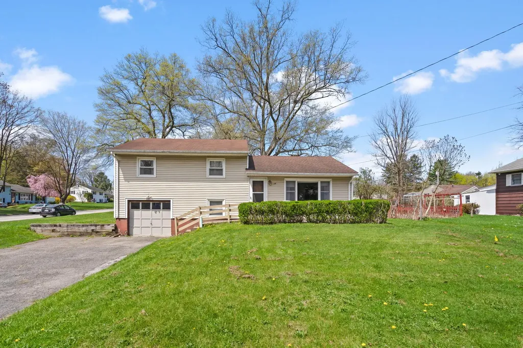 38 Windwood Drive Newburgh NY 12550