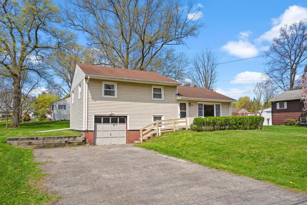 38 Windwood Drive Newburgh NY 12550