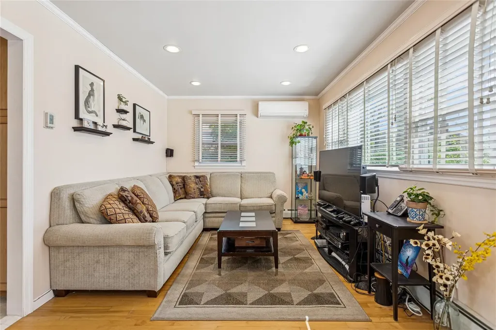 90 Joyce Road Eastchester NY 10709
