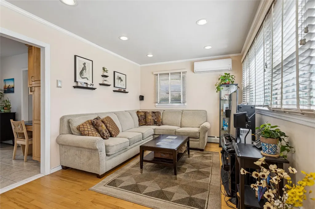 90 Joyce Road Eastchester NY 10709