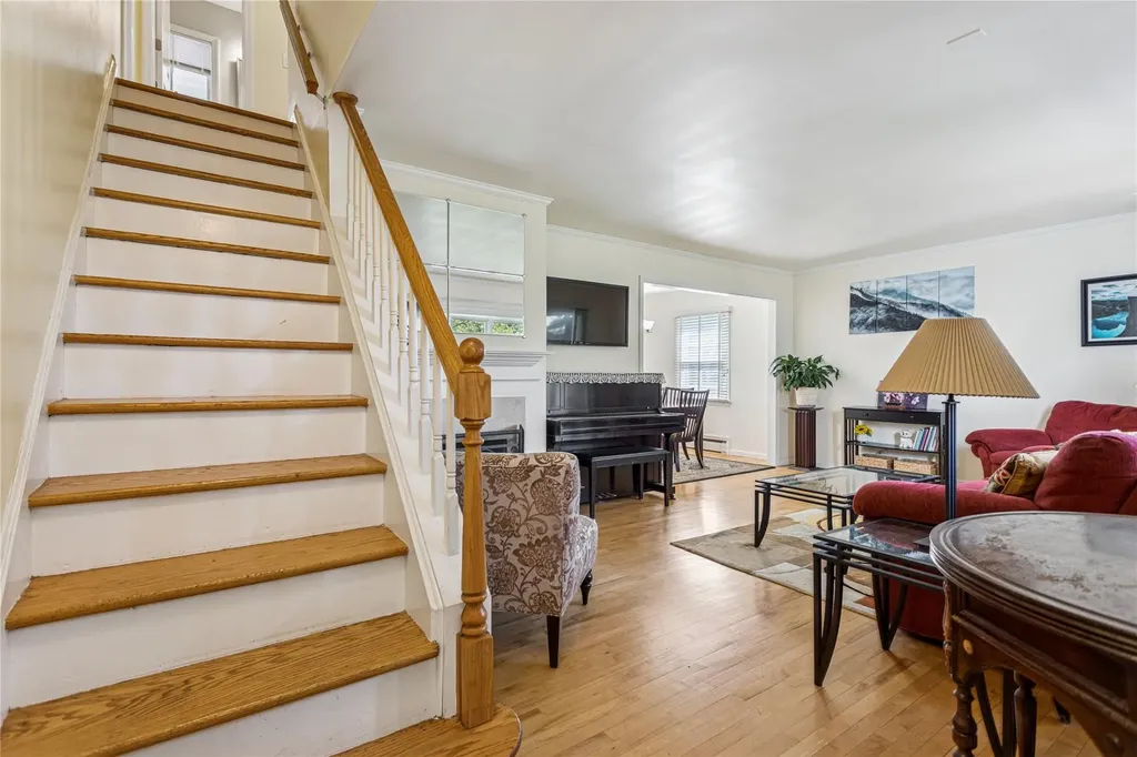 90 Joyce Road Eastchester NY 10709