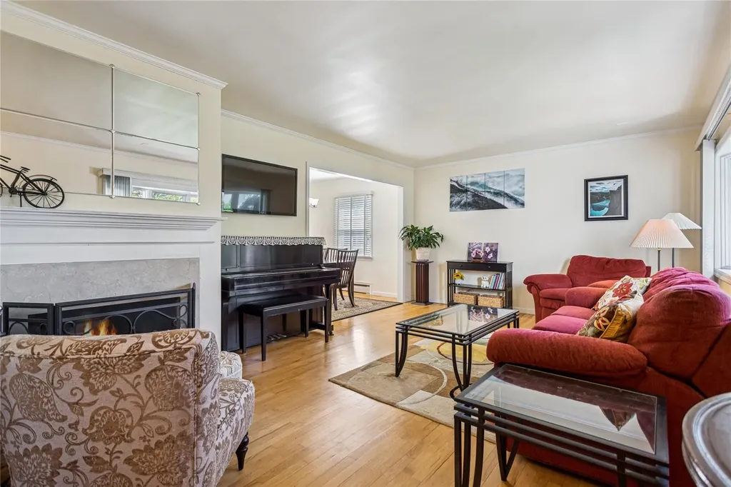 90 Joyce Road Eastchester NY 10709