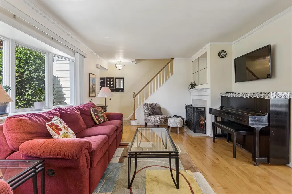90 Joyce Road Eastchester NY 10709