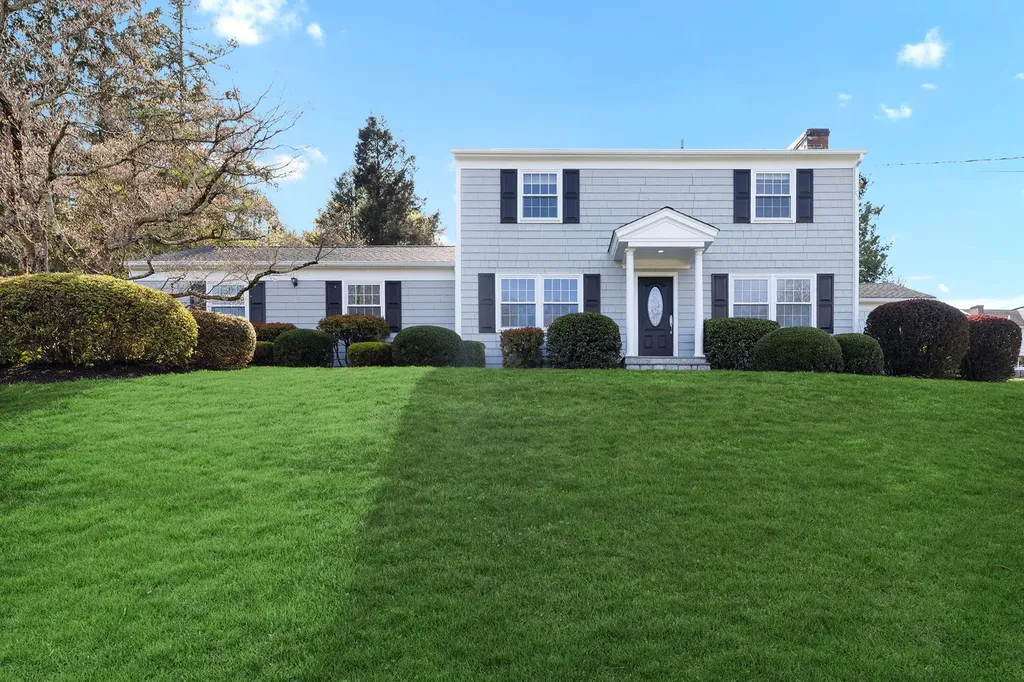 19 Courtmel Road Mount Kisco NY 10549