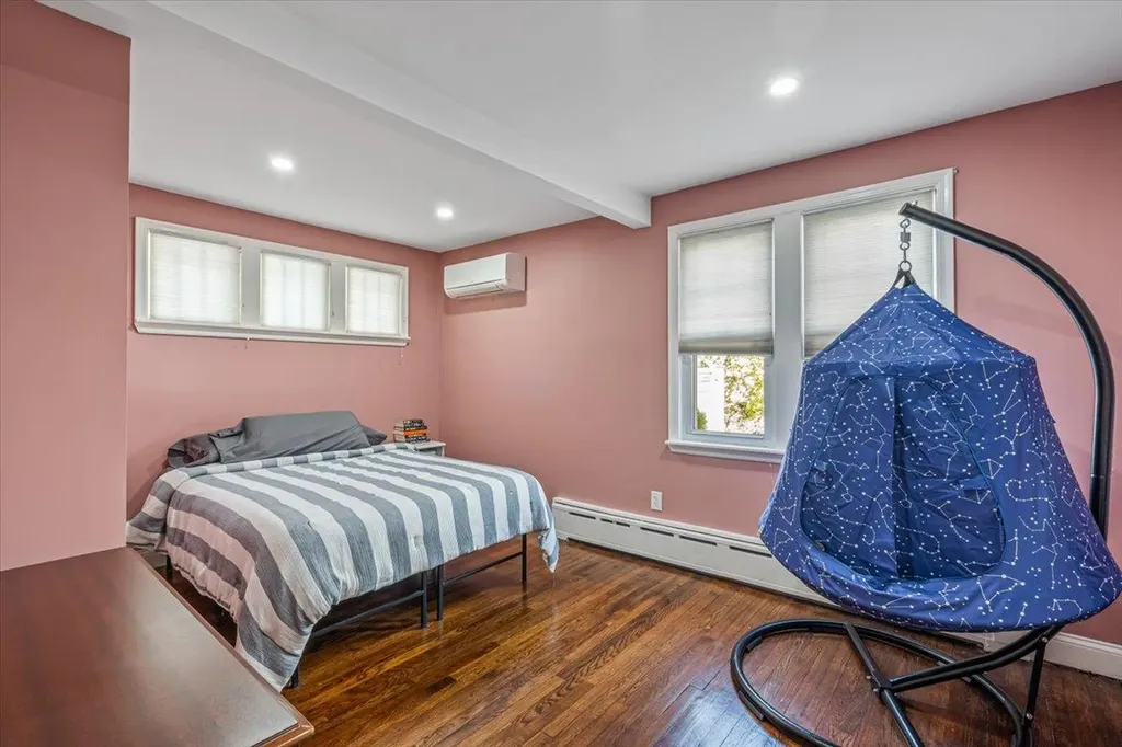 707 Glover Place Baldwin NY 11510