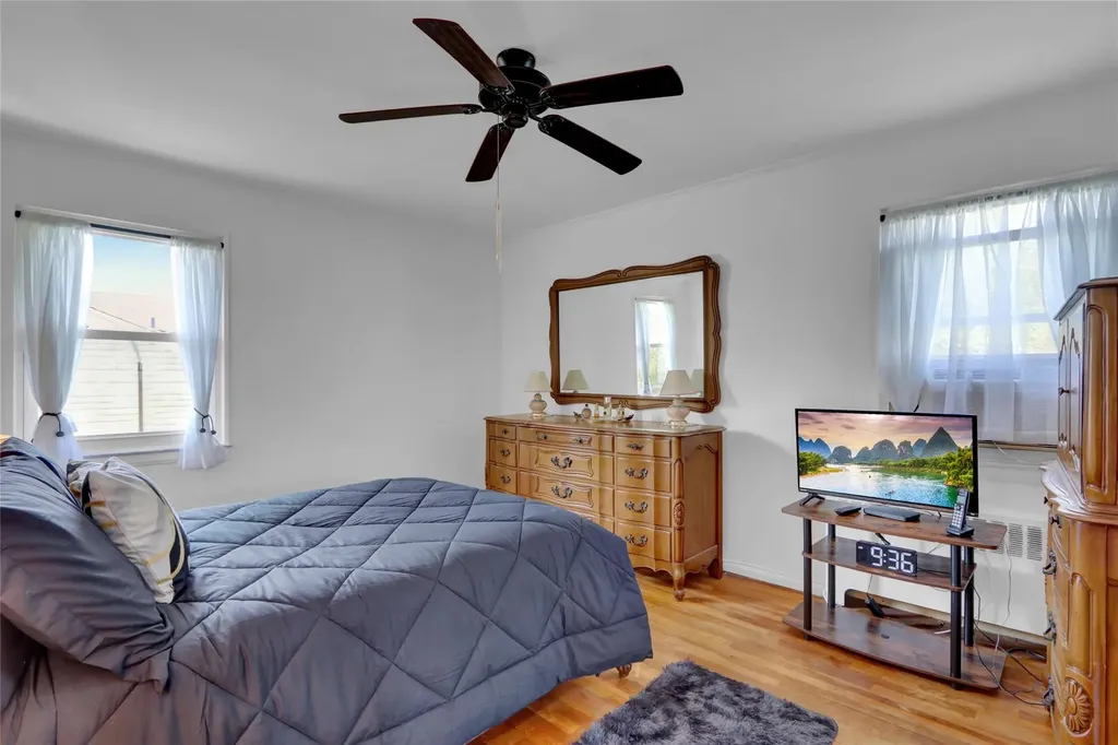83 Gerhard Road Plainview NY 11803