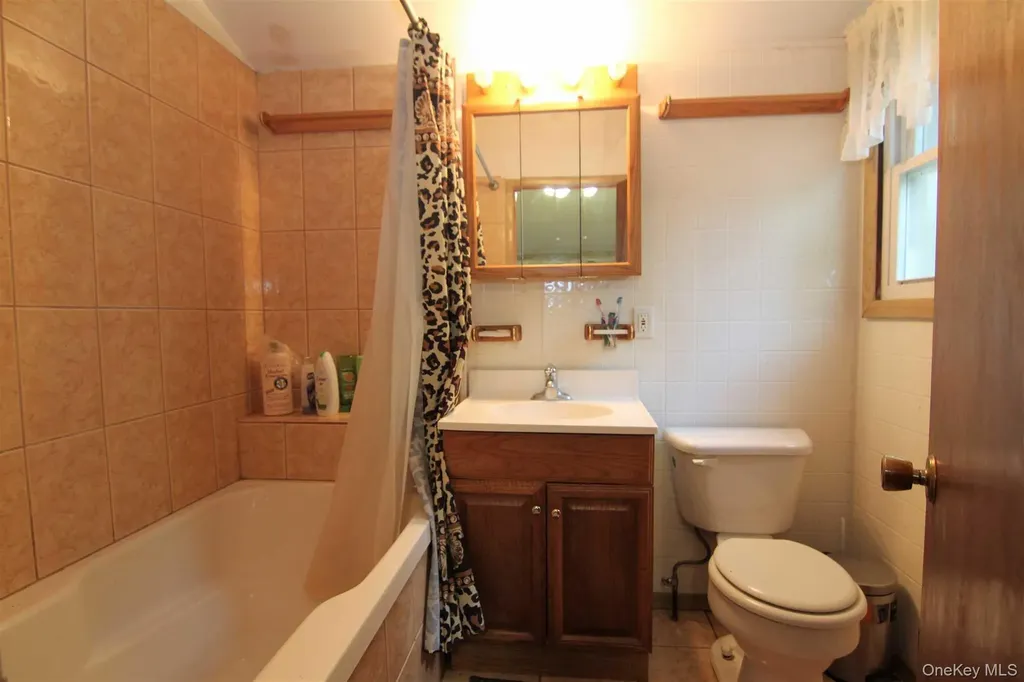 50 Glanhope Road Hopewell Junction NY 12533