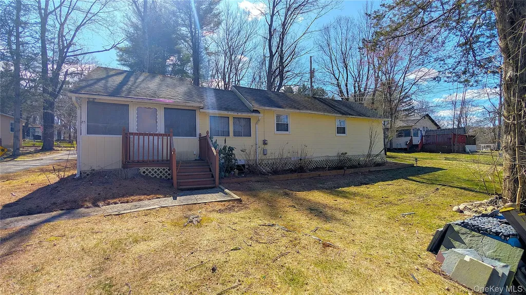 50 Glanhope Road Hopewell Junction NY 12533