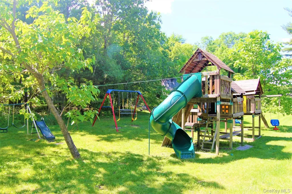 50 Glanhope Road Hopewell Junction NY 12533