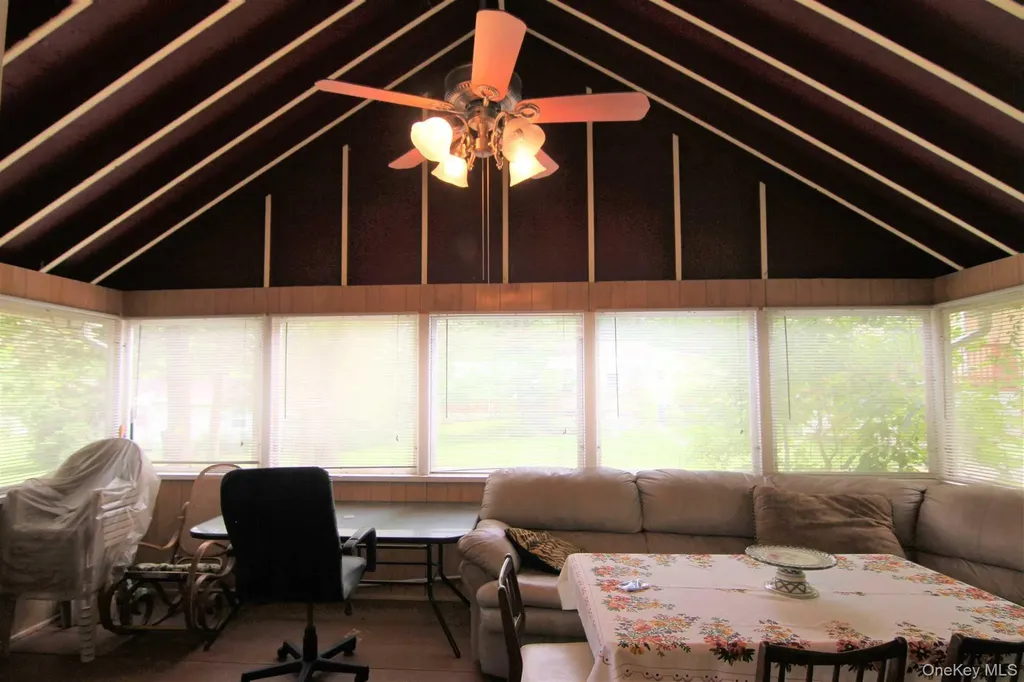 50 Glanhope Road Hopewell Junction NY 12533