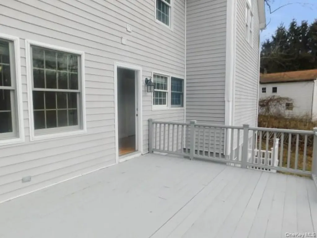 1231 Crestward Shrub Oak NY 10588