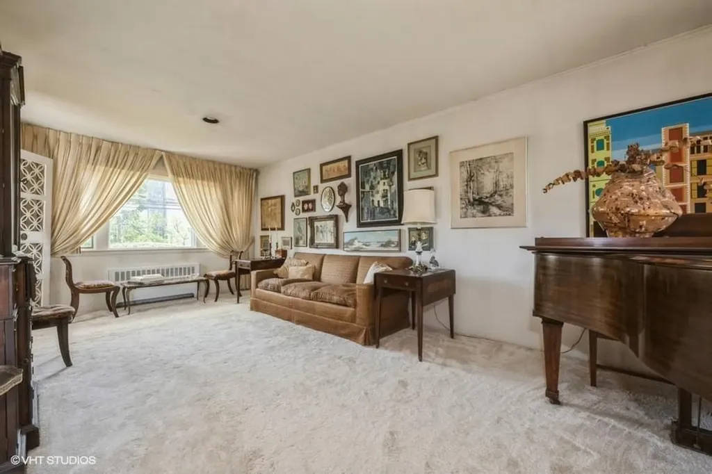 1024 Johnston Avenue Wantagh NY 11793