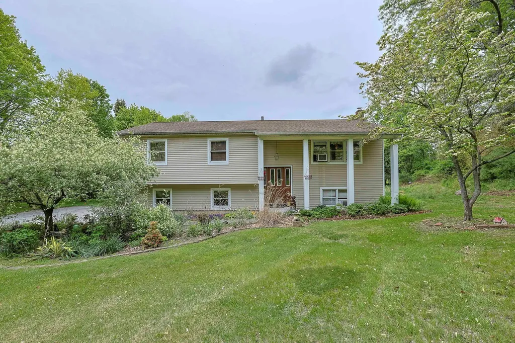 15 Hickory Hill Drive Warwick NY 10990