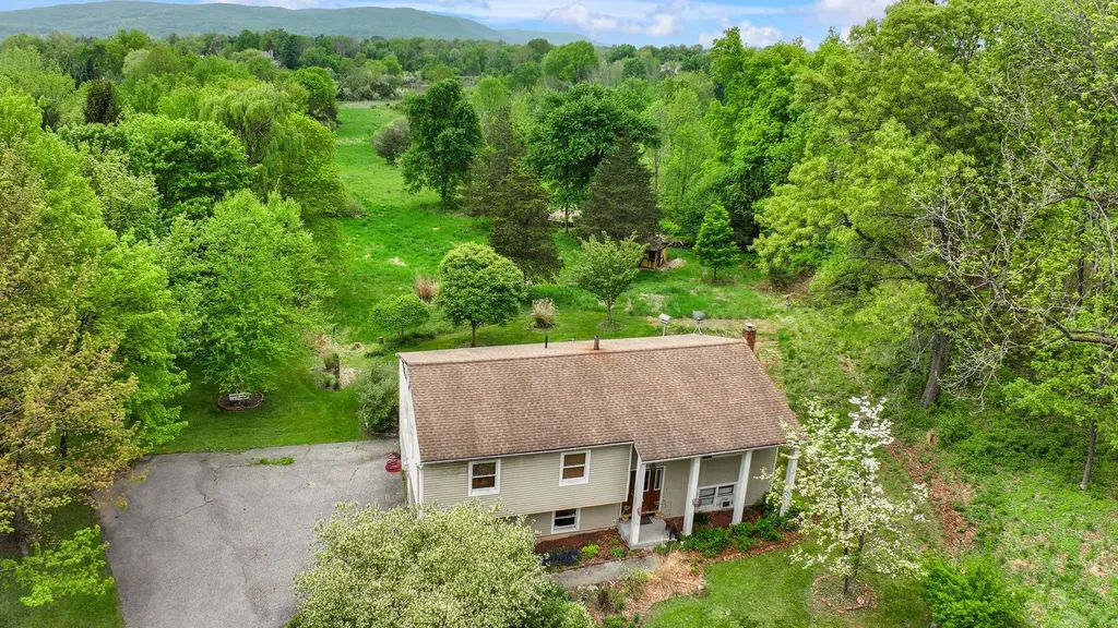 15 Hickory Hill Drive Warwick NY 10990