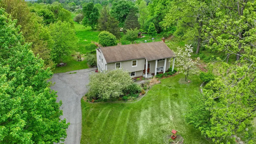 15 Hickory Hill Drive Warwick NY 10990