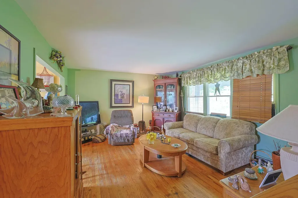 15 Hickory Hill Drive Warwick NY 10990