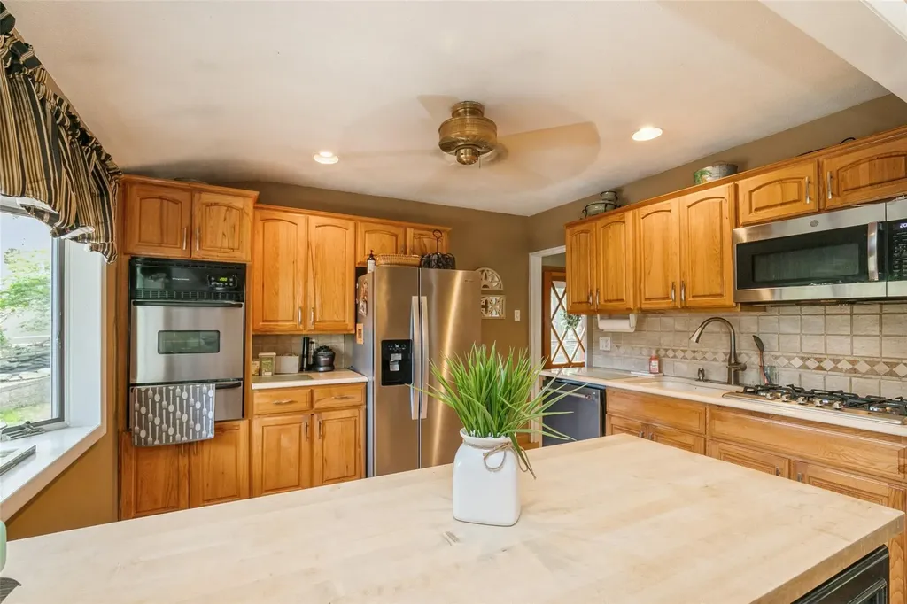 36 Mulberry Drive Smithtown NY 11787
