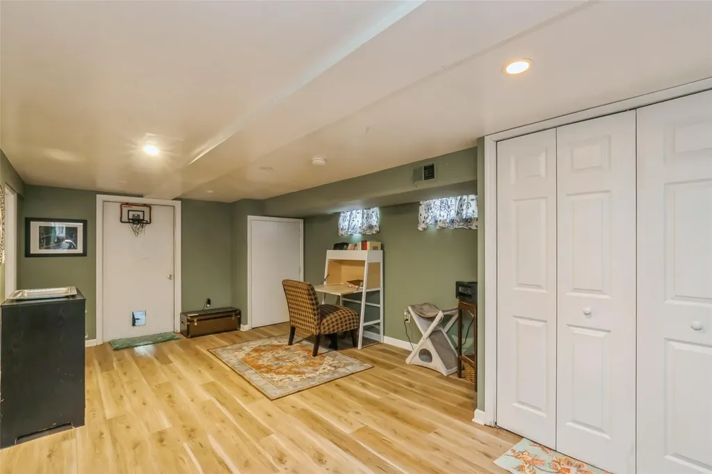 36 Mulberry Drive Smithtown NY 11787
