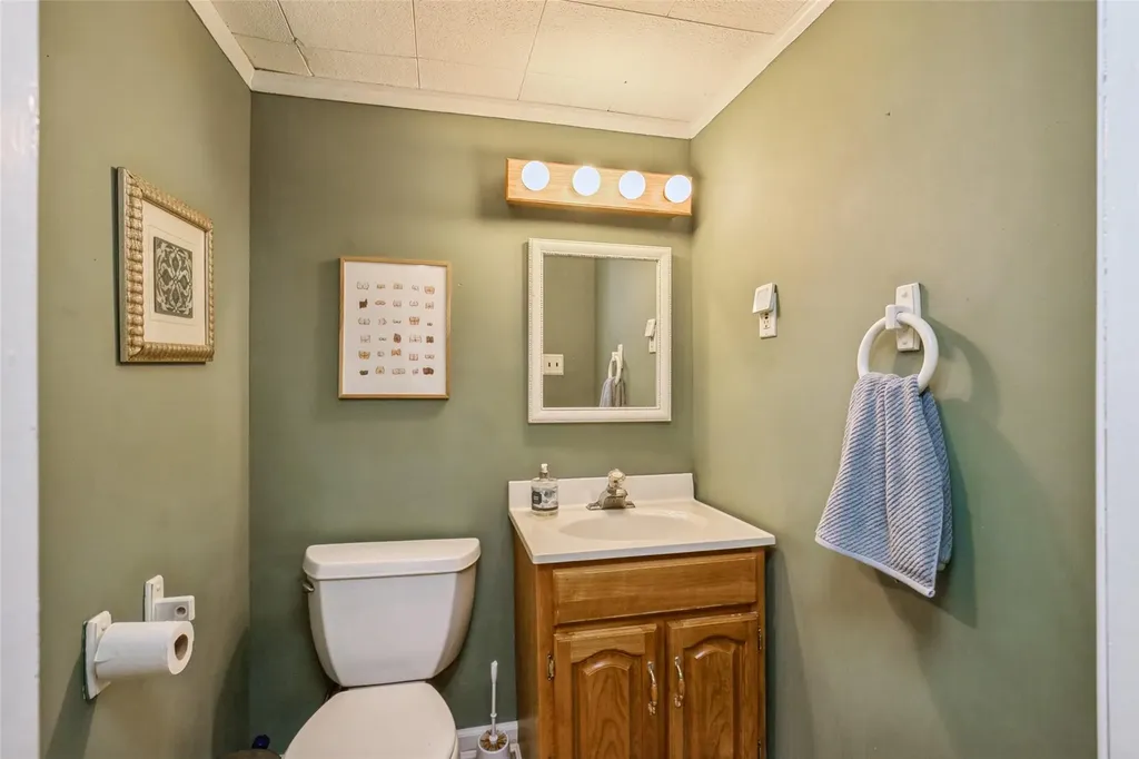 36 Mulberry Drive Smithtown NY 11787