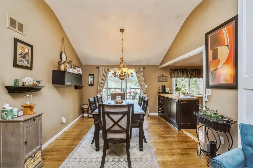 36 Mulberry Drive Smithtown NY 11787