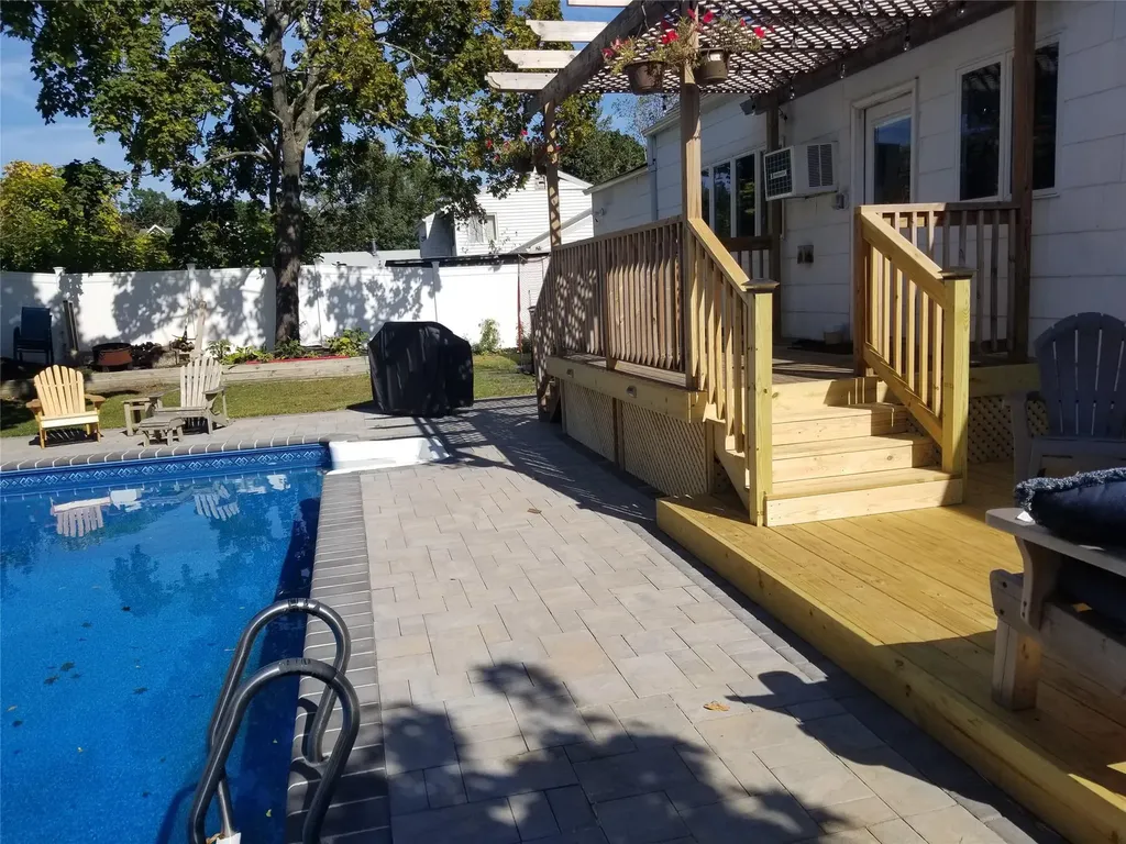 3114 Heather Avenue Medford NY 11763