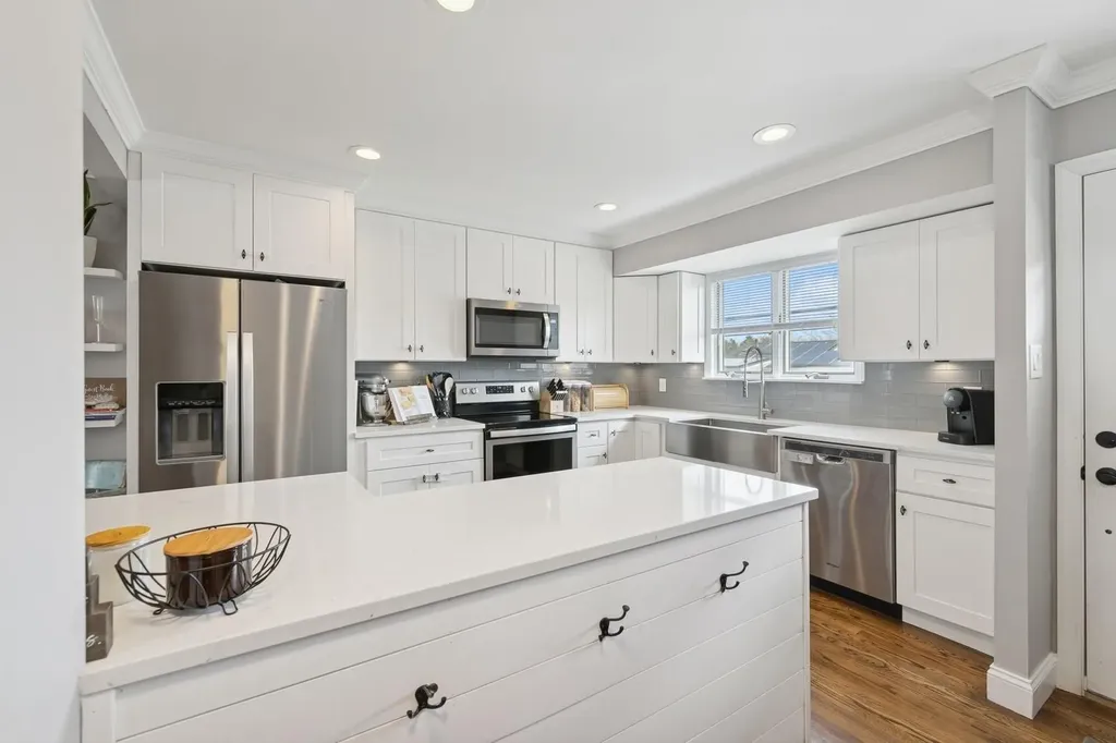 3114 Heather Avenue Medford NY 11763