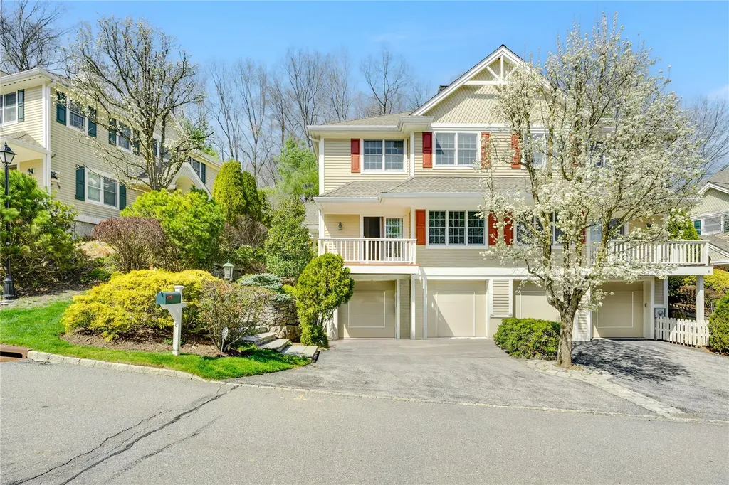 8 Alder Way Armonk NY 10504