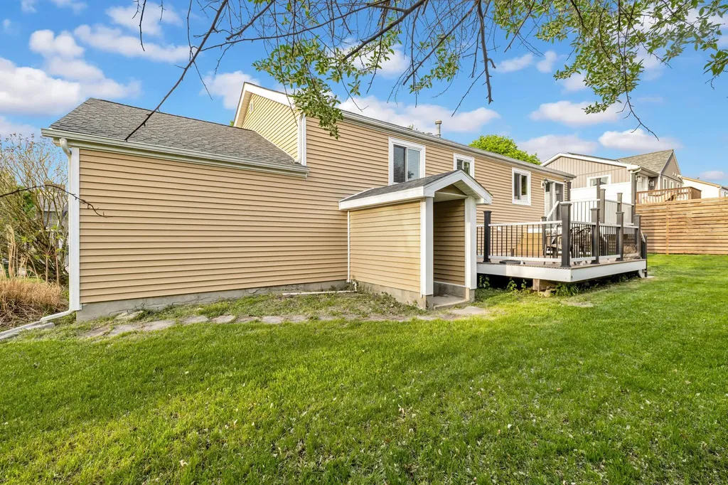 13 Iris Circle Beacon NY 12508