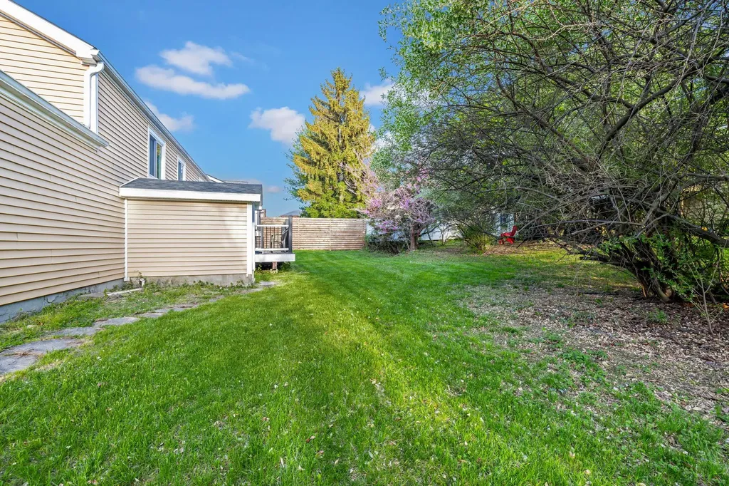 13 Iris Circle Beacon NY 12508