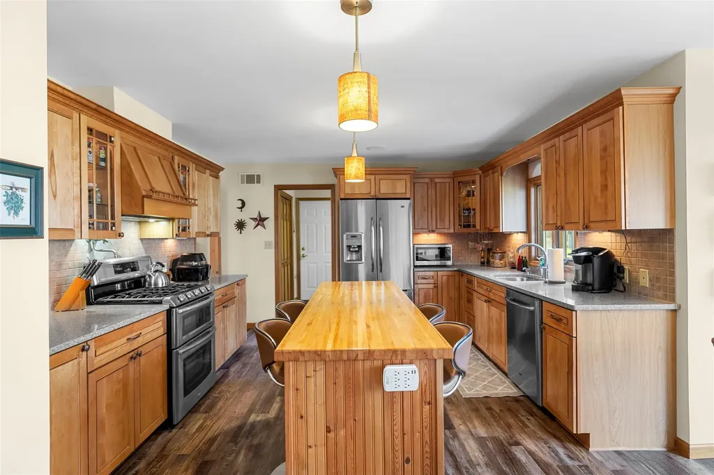 191 Boyce Road Pine Bush NY 12566