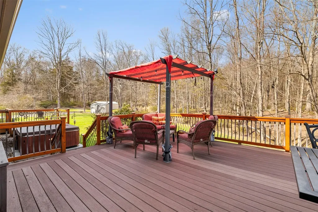 191 Boyce Road Pine Bush NY 12566