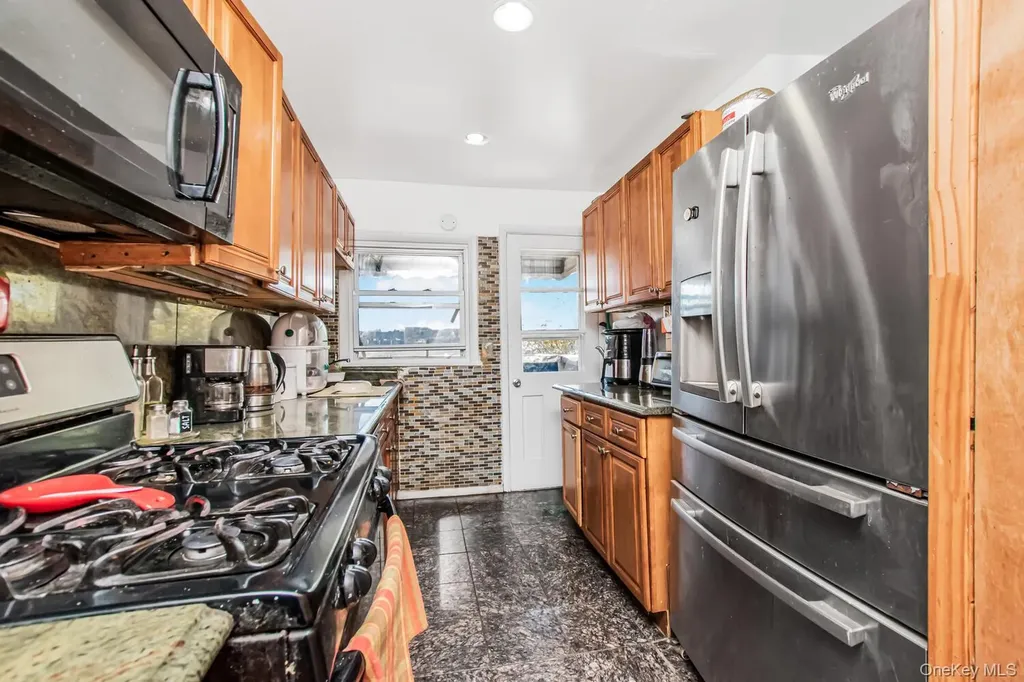 3650 Waldo Avenue Bronx NY 10463