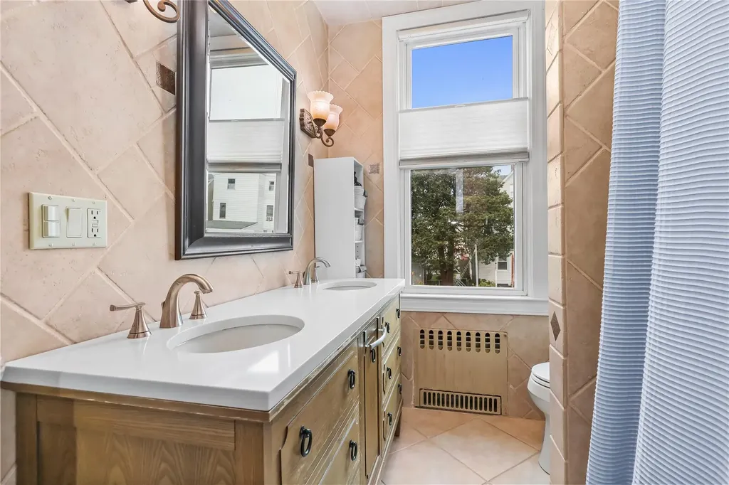 31 Glover Avenue Yonkers NY 10704