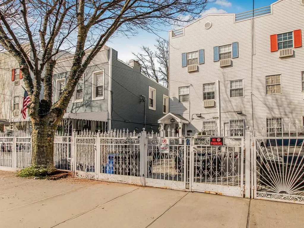 1149 Simpson Street Bronx NY 10459