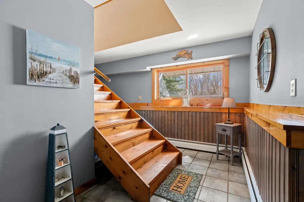93 Milan Hill Road Red Hook NY 12571
