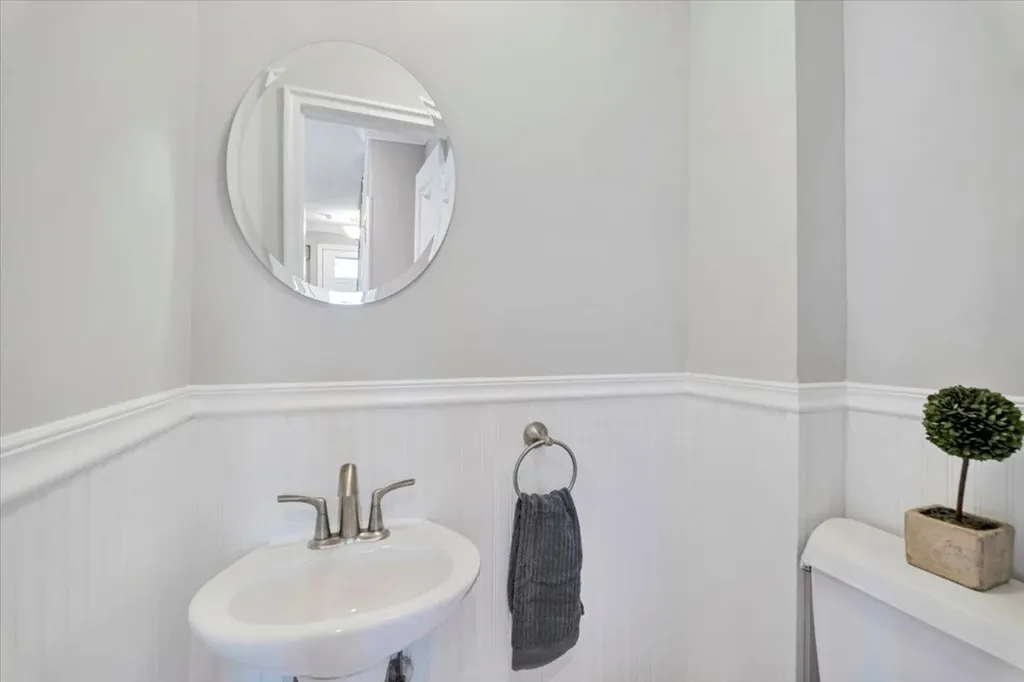 103 Bell Road Scarsdale NY 10583