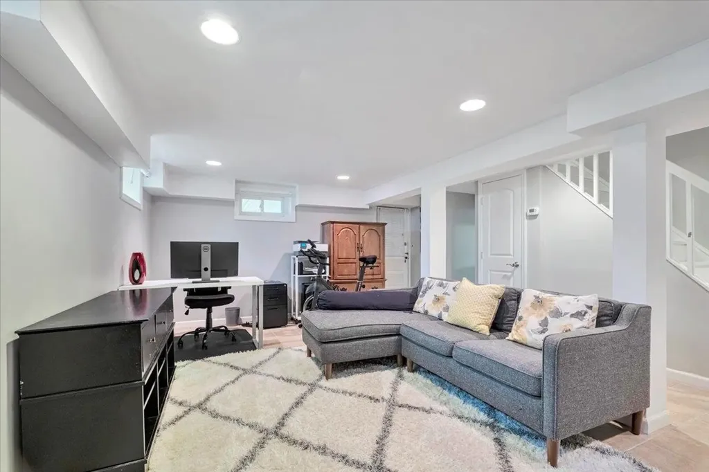 103 Bell Road Scarsdale NY 10583