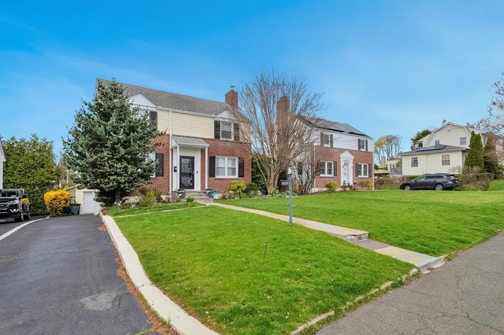 103 Bell Road Scarsdale NY 10583